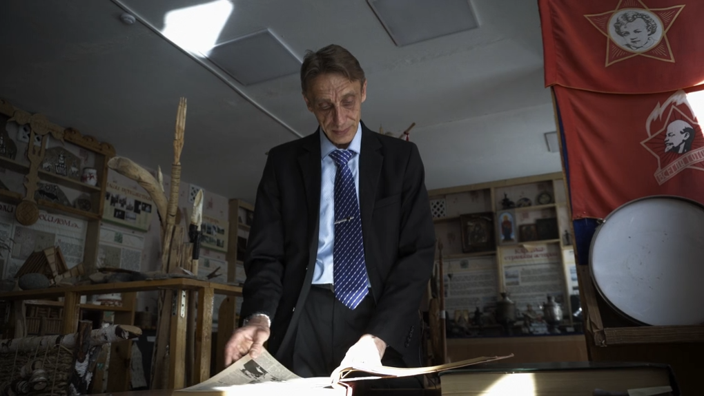 Mr. Nobody mod Putin 00:31:06.84 - 00:34:11.02